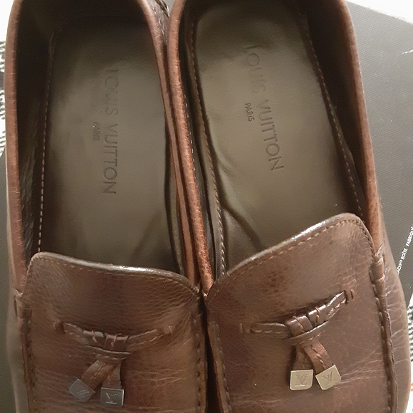 Louis Vuitton - Picture 4 of 4